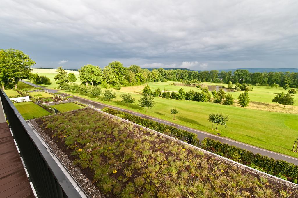 Small Luxury Hotel Wellnesshotel Golfpanorama Lipperswil Eksteriør billede